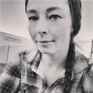 Meet your Posher, Lynda